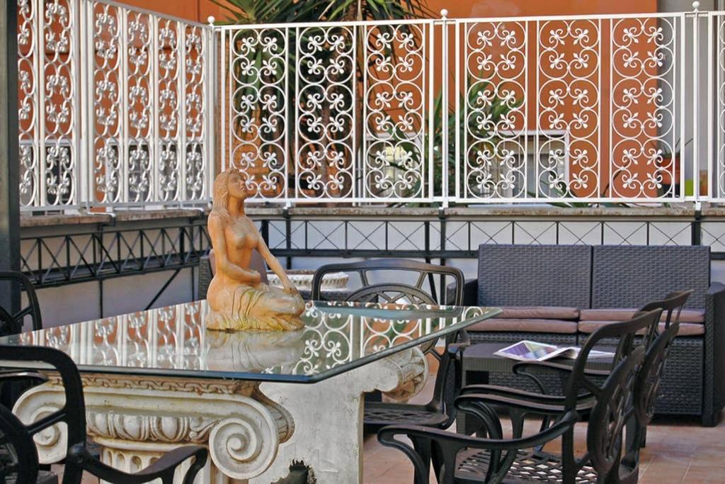 Vatican Luxury Apartment With Terrace - 7 People โรม ภายนอก รูปภาพ