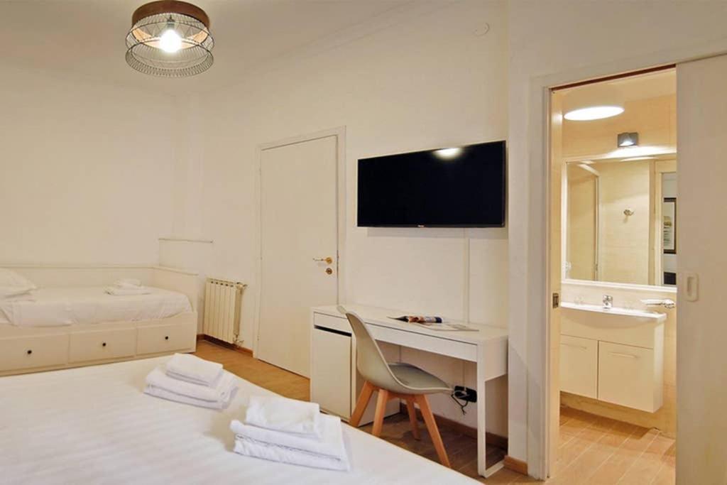 Vatican Luxury Apartment With Terrace - 7 People โรม ภายนอก รูปภาพ